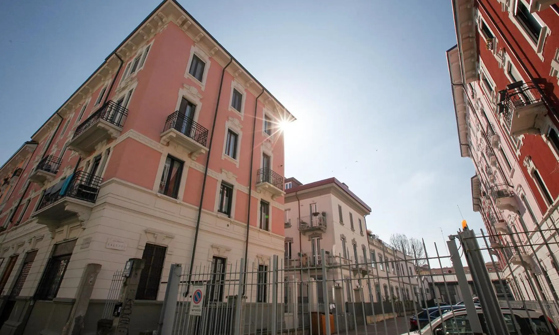 Beautiful Loft Near Navigli Διαμέρισμα Μιλάνο