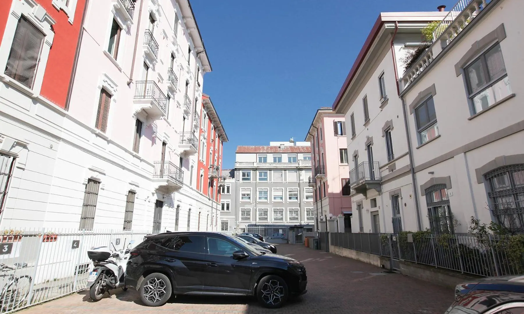 Beautiful Loft Near Navigli Διαμέρισμα Μιλάνο