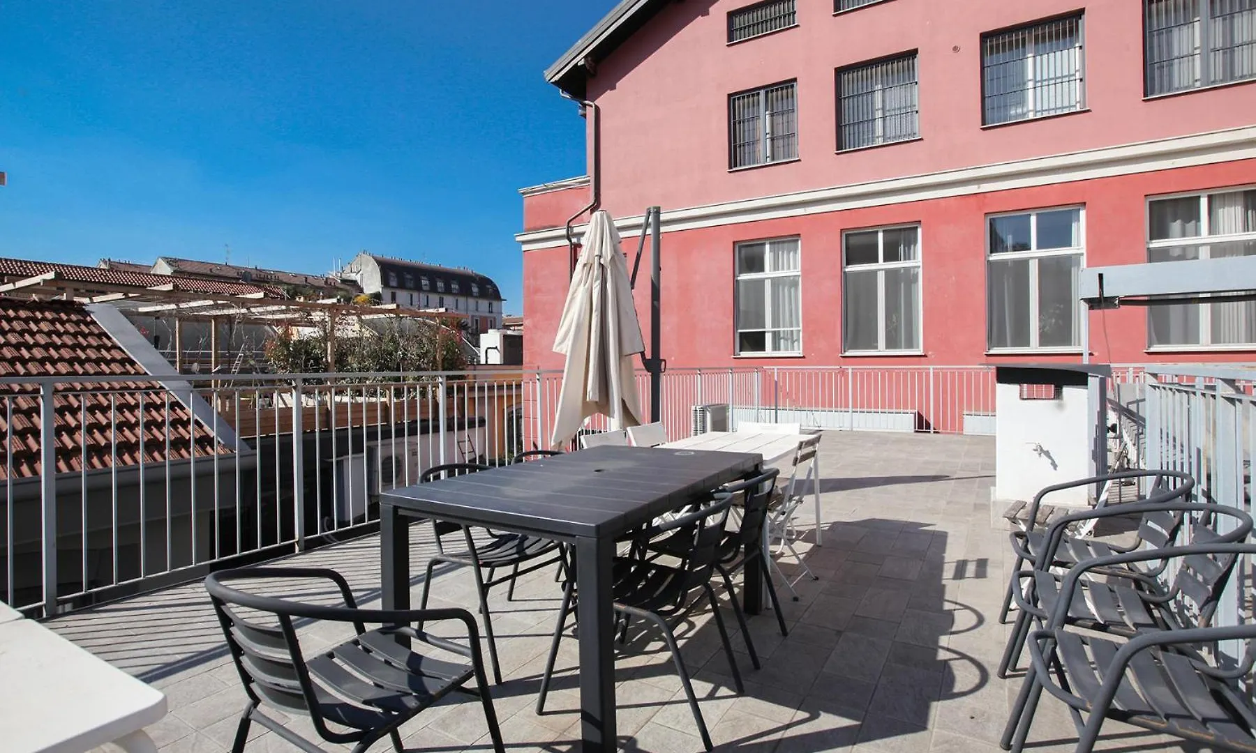 Beautiful Loft Near Navigli Διαμέρισμα Μιλάνο