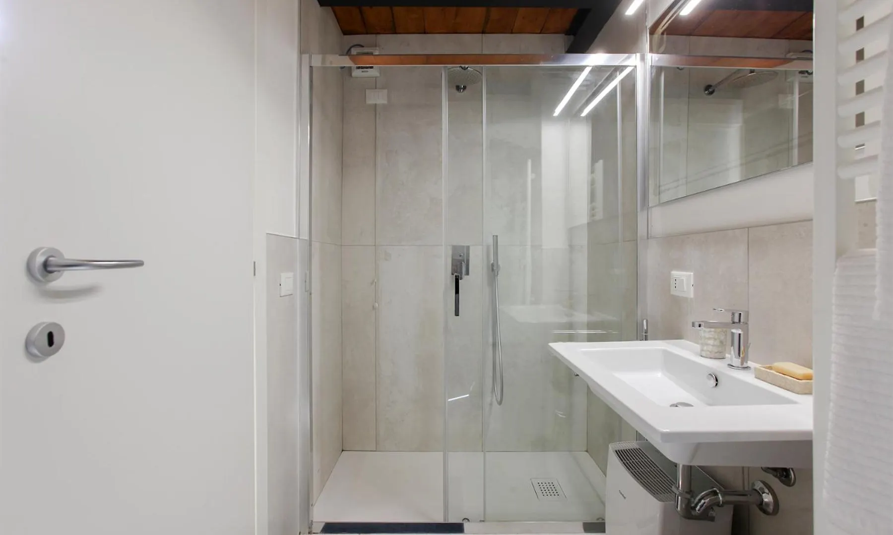 Beautiful Loft Near Navigli Διαμέρισμα Μιλάνο